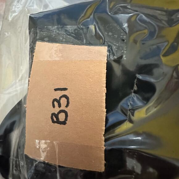 Zyia Sports Bra Womens Medium Black Camo Reflective Brilliant Unpadded NEW Gym - Picture 11 of 12